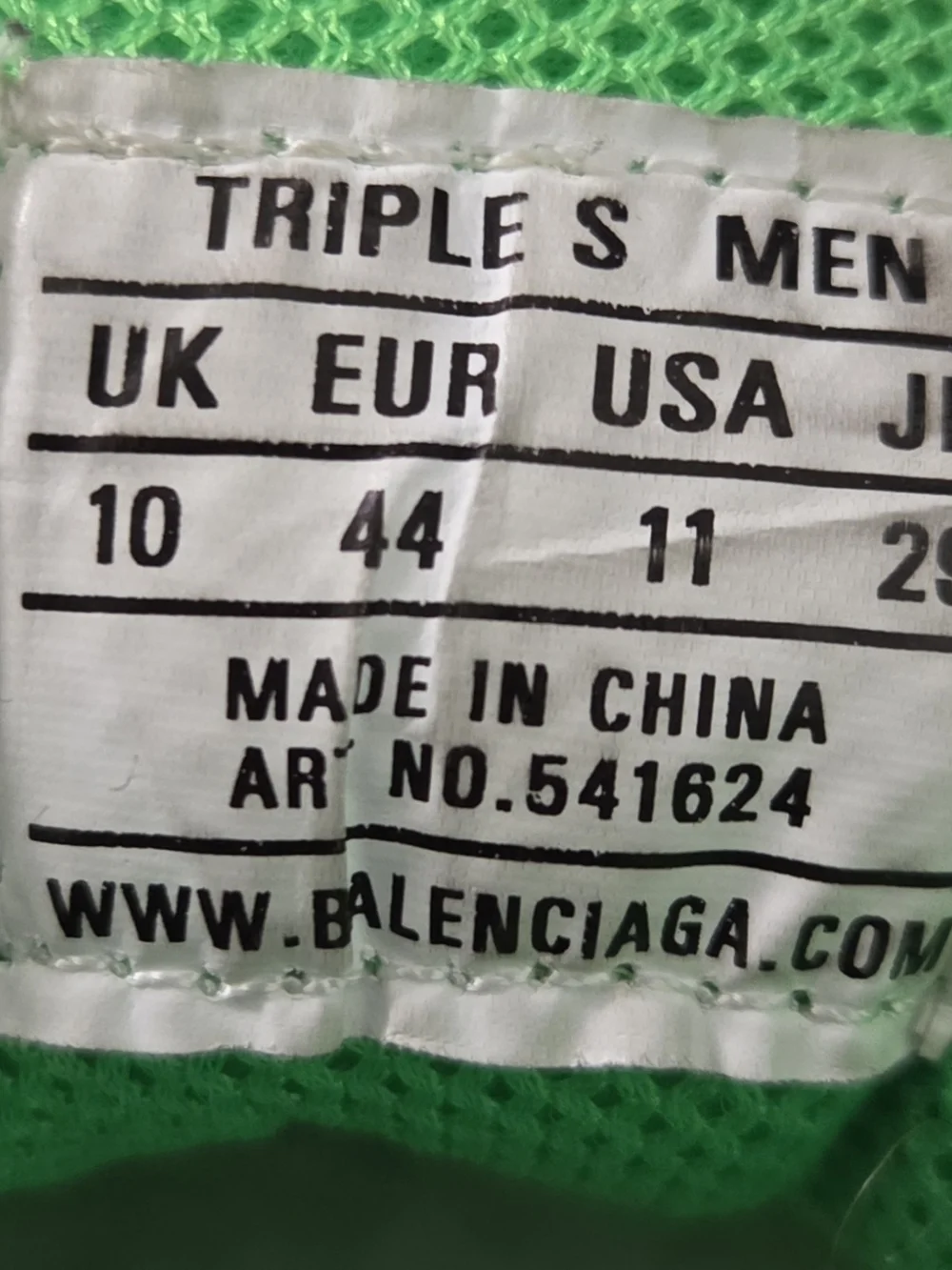 Balenciaga Triple S Green. Size 11 (44) . Excellent Condition - Picture 9 of 13